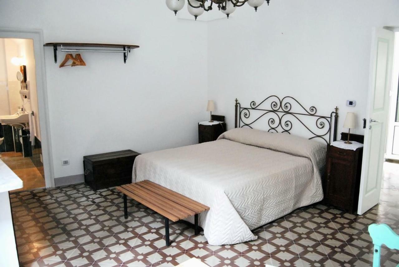 Bed & Breakfast Df