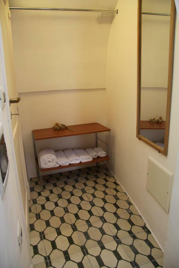 Bed & Breakfast Df *